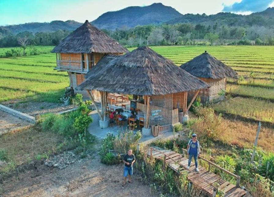Tado Homestay Limbung Ngoại thất bức ảnh